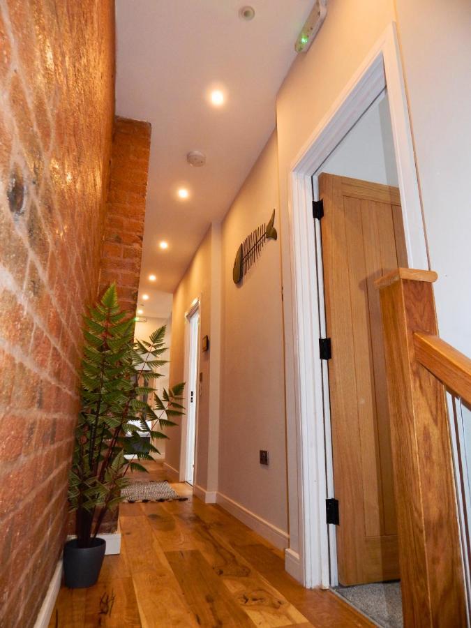 Vip 3Br Grade2 Luxurious Industrial House With Wood Fire, Electric Blinds And Big Cast Iron Windows In The Heart Of The Jq Villa Бирмингам Екстериор снимка