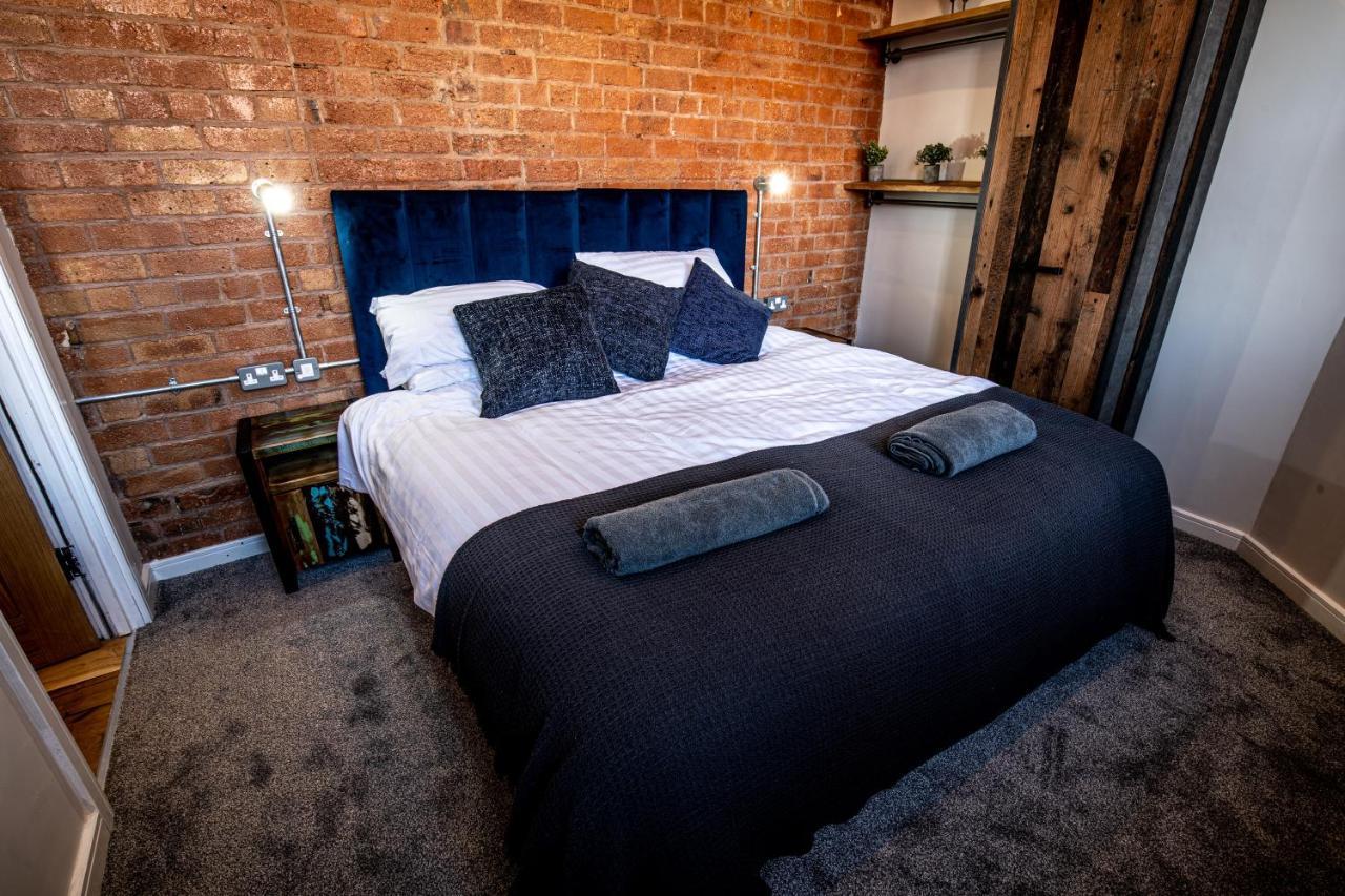 Vip 3Br Grade2 Luxurious Industrial House With Wood Fire, Electric Blinds And Big Cast Iron Windows In The Heart Of The Jq Villa Бирмингам Екстериор снимка